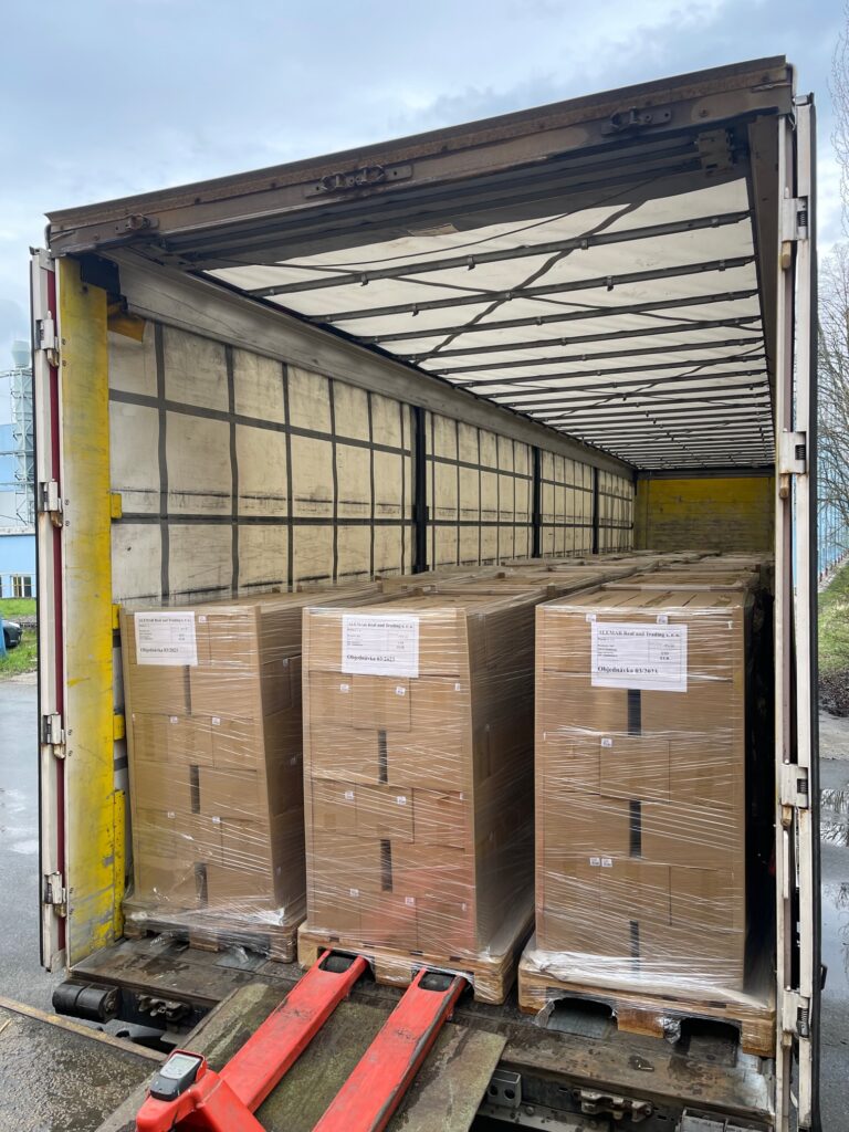 Today we are shipping another truckload of our private label pouches!